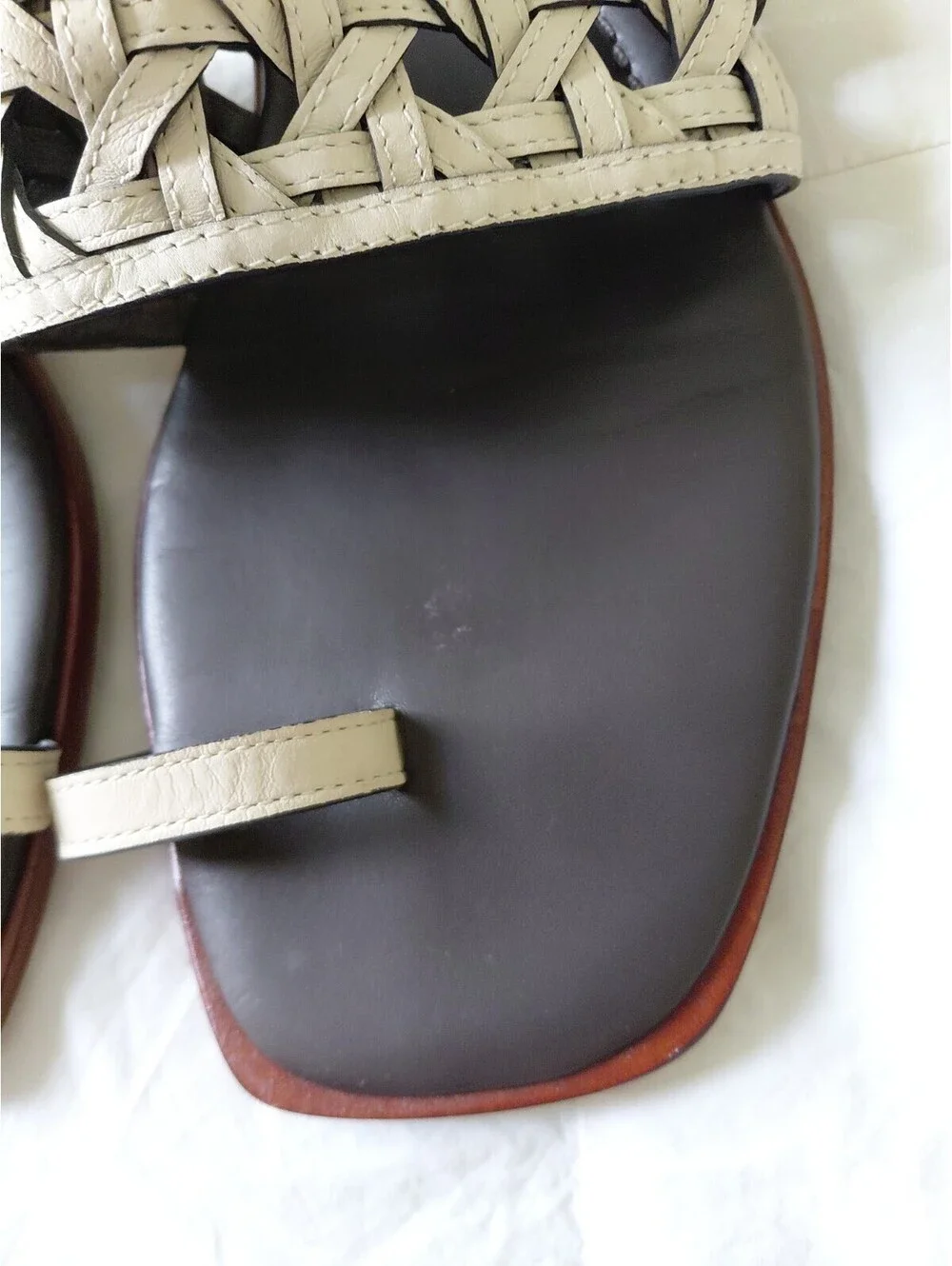 Tory Burch Cream and Brown Woven Thong Slides Size 8.5 EUC #753